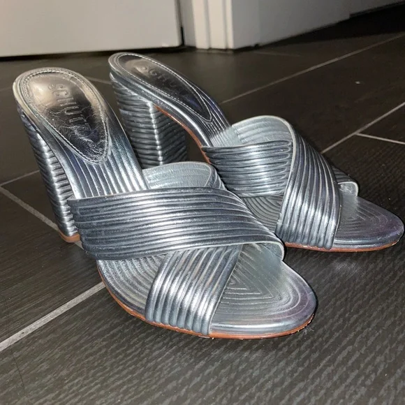 Schutz Emma Dale heels - Picture 6 of 7